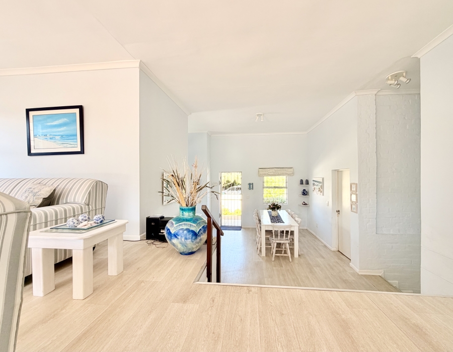 4 Bedroom Property for Sale in Vermont Western Cape